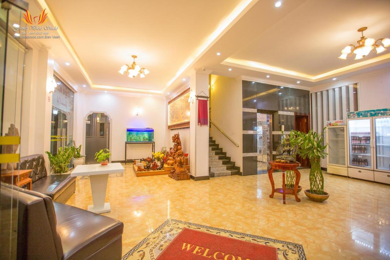 Jasmine Hotel& Sky Bar Battambang Exteriér fotografie