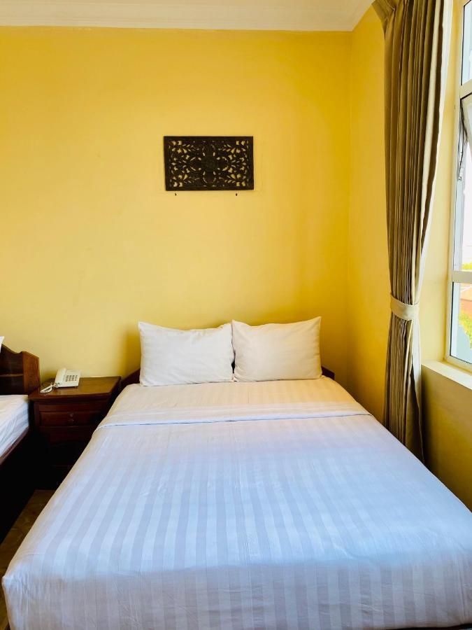 Jasmine Hotel& Sky Bar Battambang Exteriér fotografie