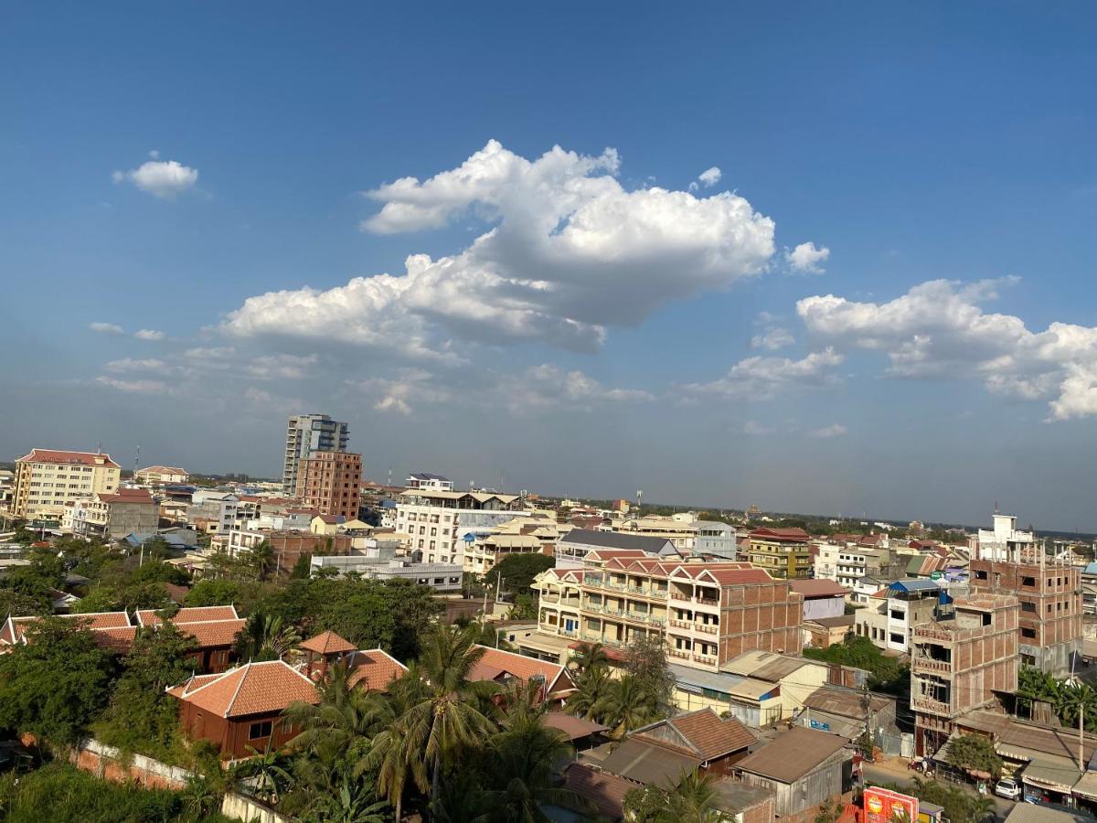 Jasmine Hotel& Sky Bar Battambang Exteriér fotografie